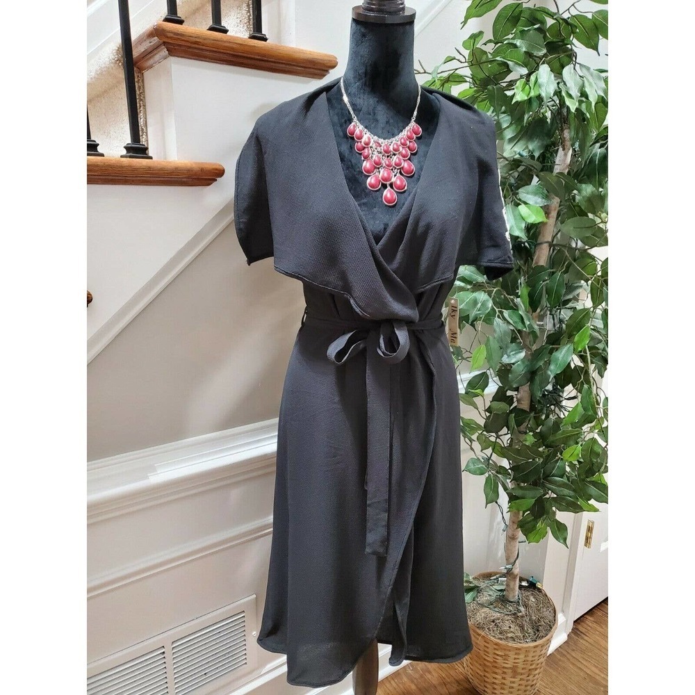 Iky & Me Women's Solid Black Polyester Short Sleeve V-Neck Knee Length Dress S